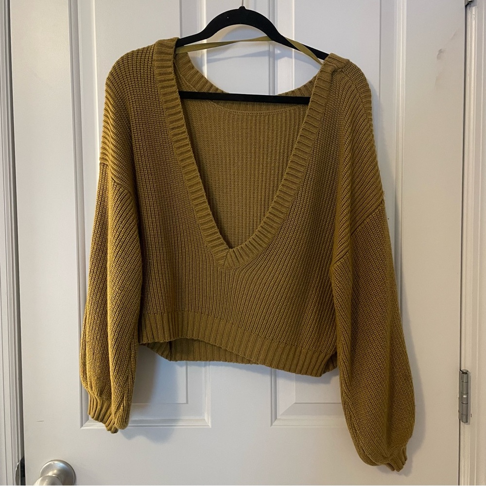 Sweater - Picture 2 of 2